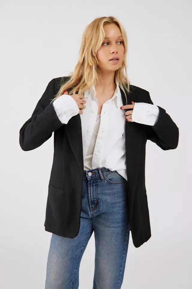 商品Urban Renewal|Urban Renewal Vintage That Girl Blazer, Button-Down Shirt & Cami 3-Piece Set,价格¥485,第3张图片详细描述