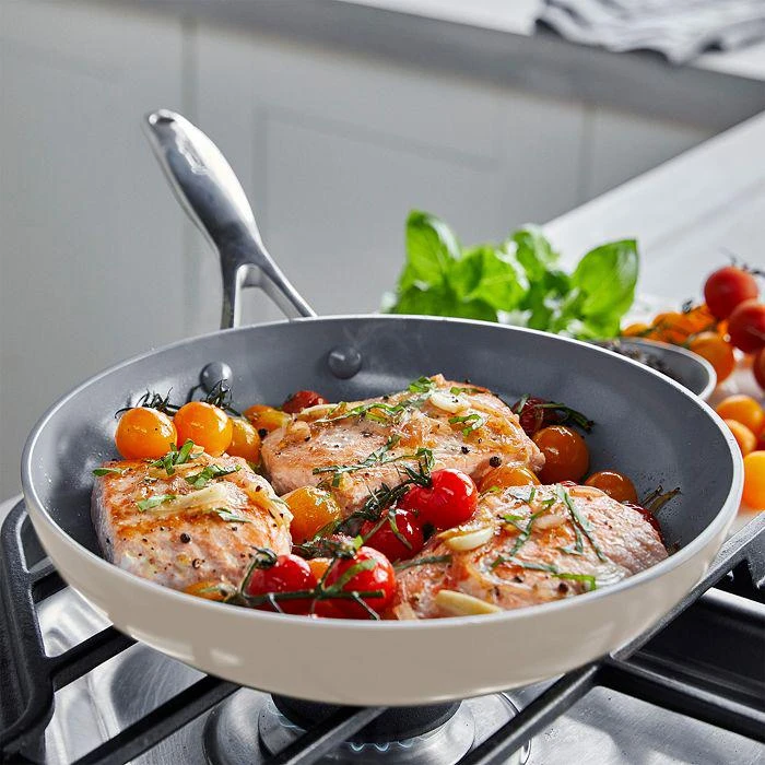 商品Greenpan|Valencia Pro Nonstick Fry Pan, Set of 3 - Exclusive,价格¥1120,第3张图片详细描述