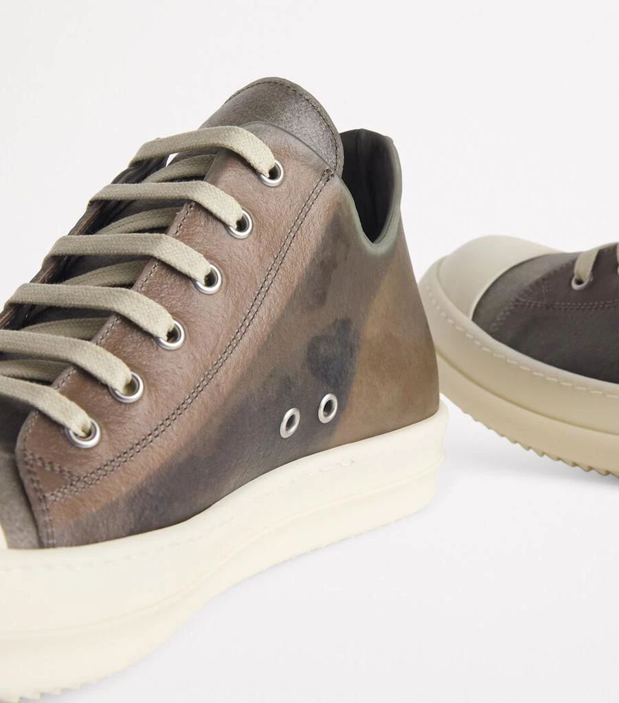 Leather Low-Top Sneakers 商品