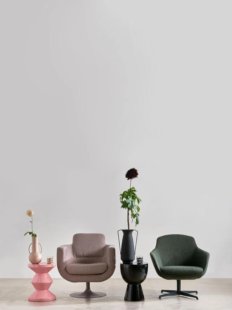 商品POLSPOTTEN|Set Of 4 Roman Black Vases,价格¥1640,第1张图片详细描述