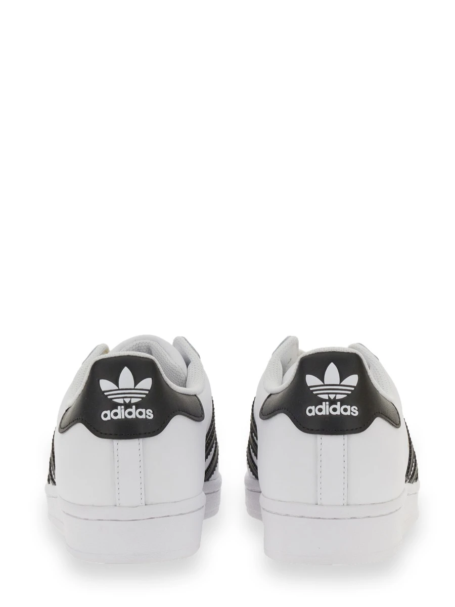 商品Adidas|Adidas 男士休闲鞋 EG4958FTWWHTCBLACK 白色,价格¥652,第3张图片详细描述