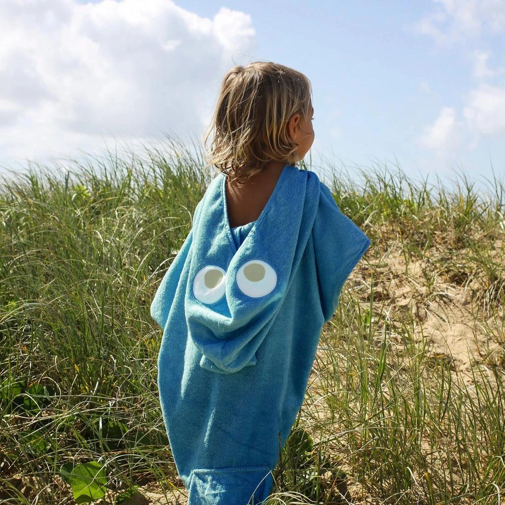 Sunnylife Kids Shark Tribe Hooded Beach Towel in Blue 商品
