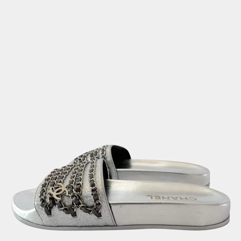 Chanel Silver Leather Chain Detail Interlocking CC Logo Slides Sandals Size EU 38 商品
