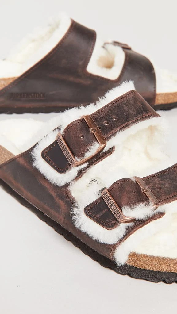 商品Birkenstock|Birkenstock Arizona Shearling Sandals,价格¥613,第4张图片详细描述
