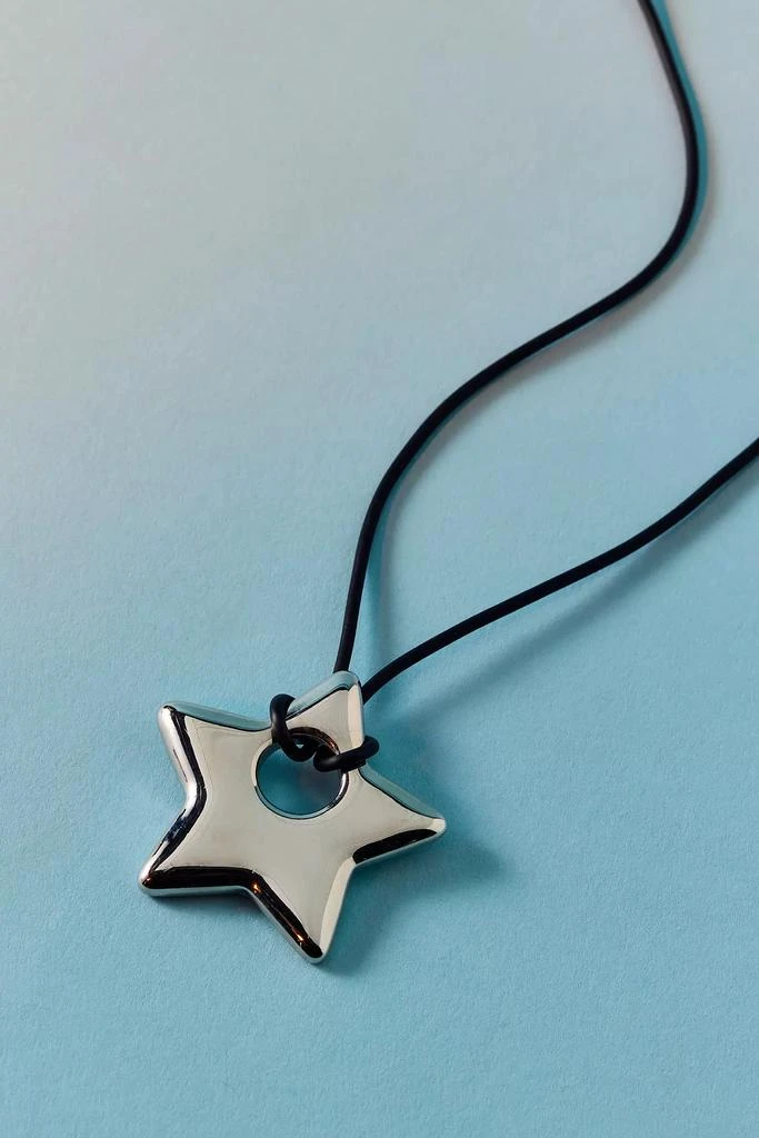 商品Urban Outfitters|Jade Star Pendant Corded Necklace,价格¥148,第3张图片详细描述