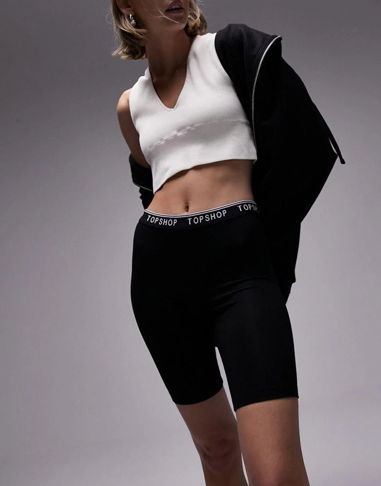 商品Topshop Petite|Topshop  Petite branded elastic legging short in black,价格¥34,第1张图片