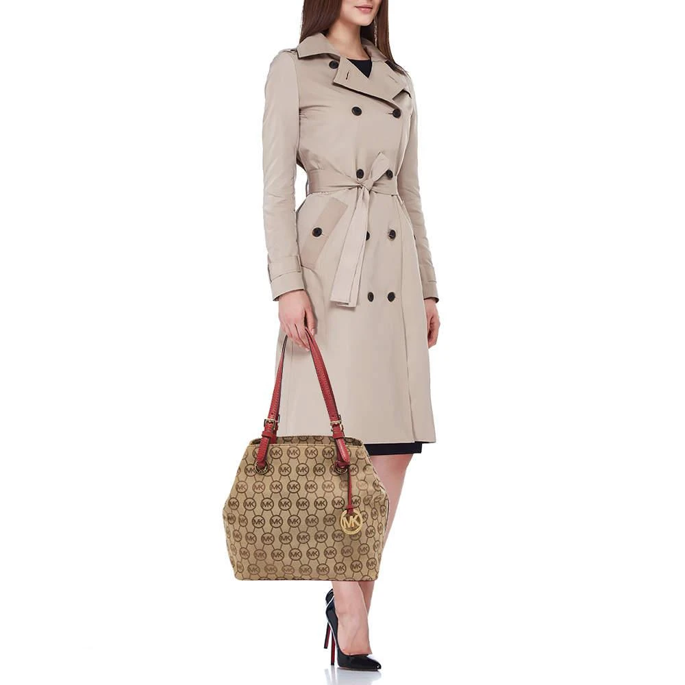 商品[二手商品] Michael Kors|Micheal Kors Beige/Red Signature Canvas and Leather Jet Set Tote,价格¥811,第2张图片详细描述