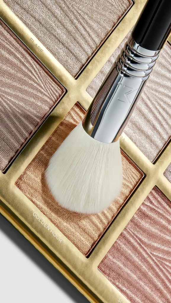 商品Sigma Beauty|Sigma Beauty Glowkissed 高光色盘,价格¥374,第5张图片详细描述