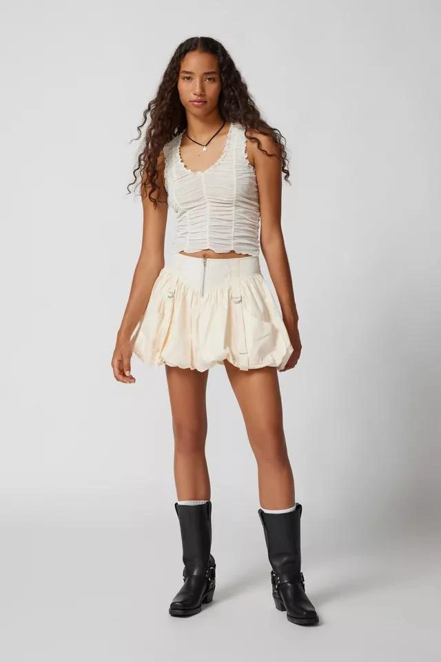 商品Urban Outfitters|UO Myra Drop-Waist Bubble Mini Skirt,价格¥259,第4张图片详细描述