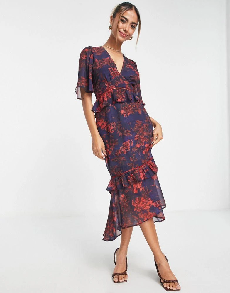 商品Hope & Ivy|Hope & Ivy ruffle midi dress in navy and red floral,价格¥742,第3张图片详细描述