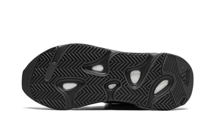 Adidas Yeezy 700 MNVN 商品
