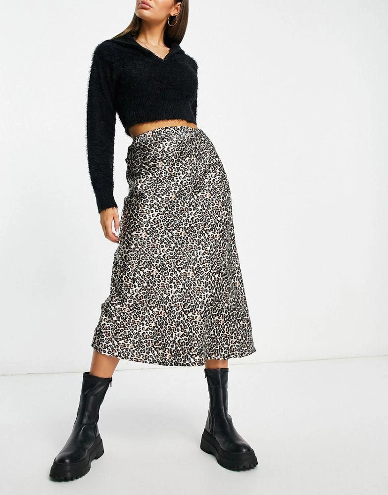 商品Wednesday's Girl|Wednesday's Girl leopard print satin midi skirt in brown,价格¥206,第4张图片详细描述
