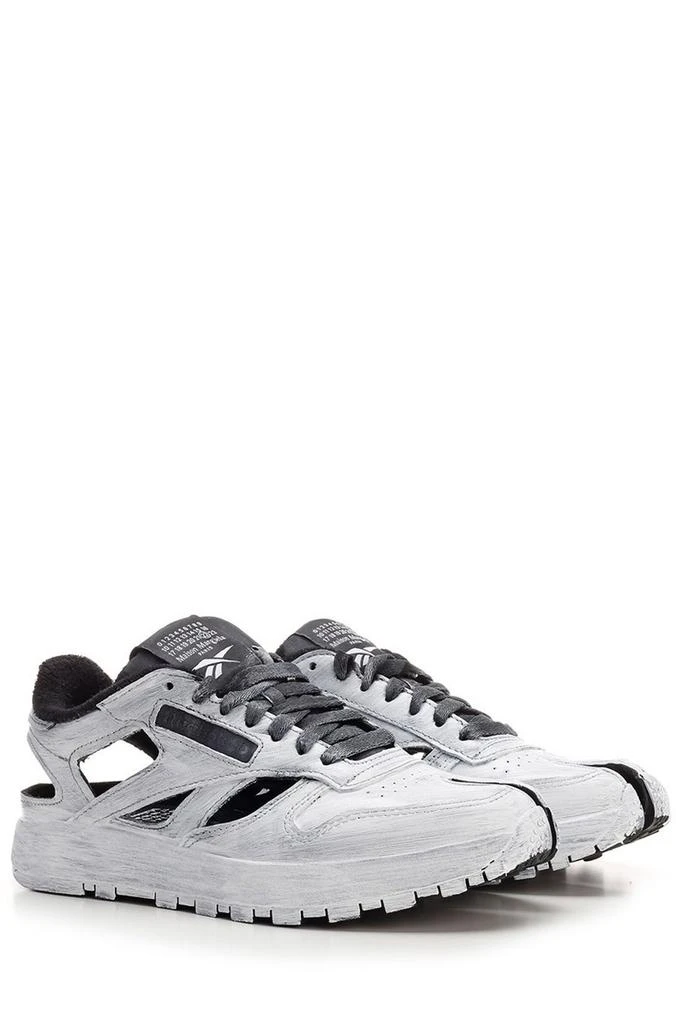 商品MAISON MARGIELA|Maison Margiela X Reebok Tabi Low-Top Sneakers,价格¥2369,第2张图片详细描述