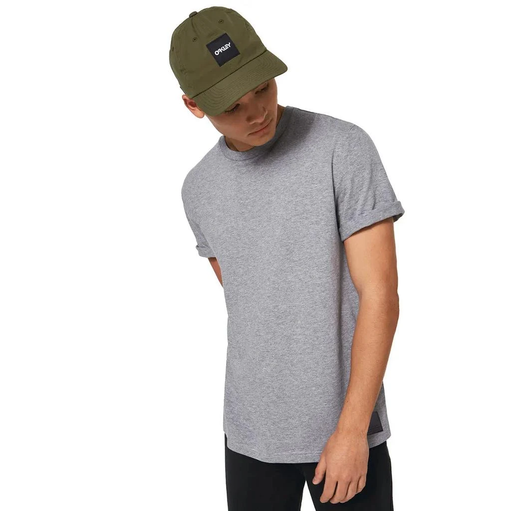 商品Oakley|Oakley Men's FHR Patch Tee,价格¥77,第3张图片详细描述