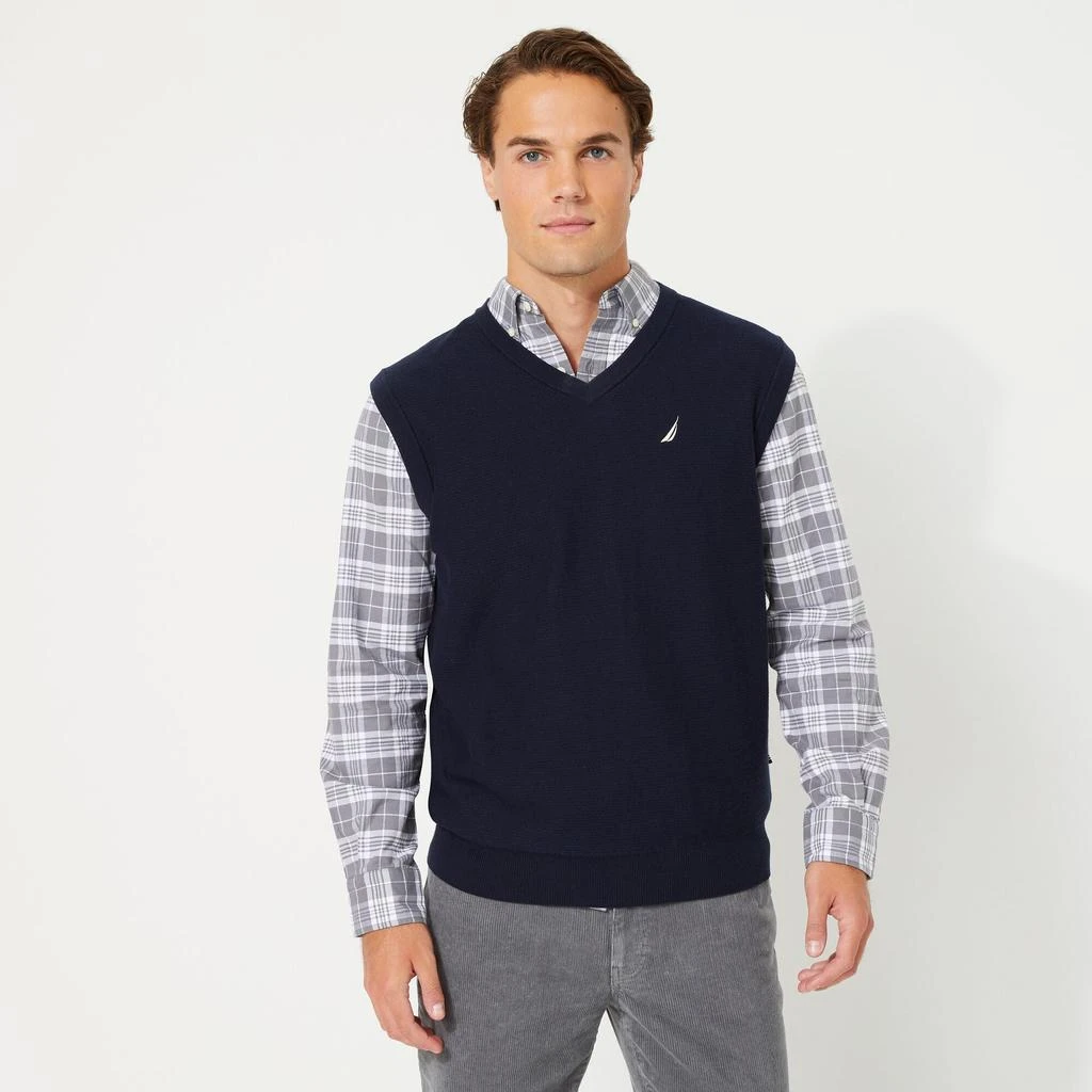 商品Nautica|Mens Big & Tall Navtech V-Neck Sweater Vest,价格¥105,第2张图片详细描述