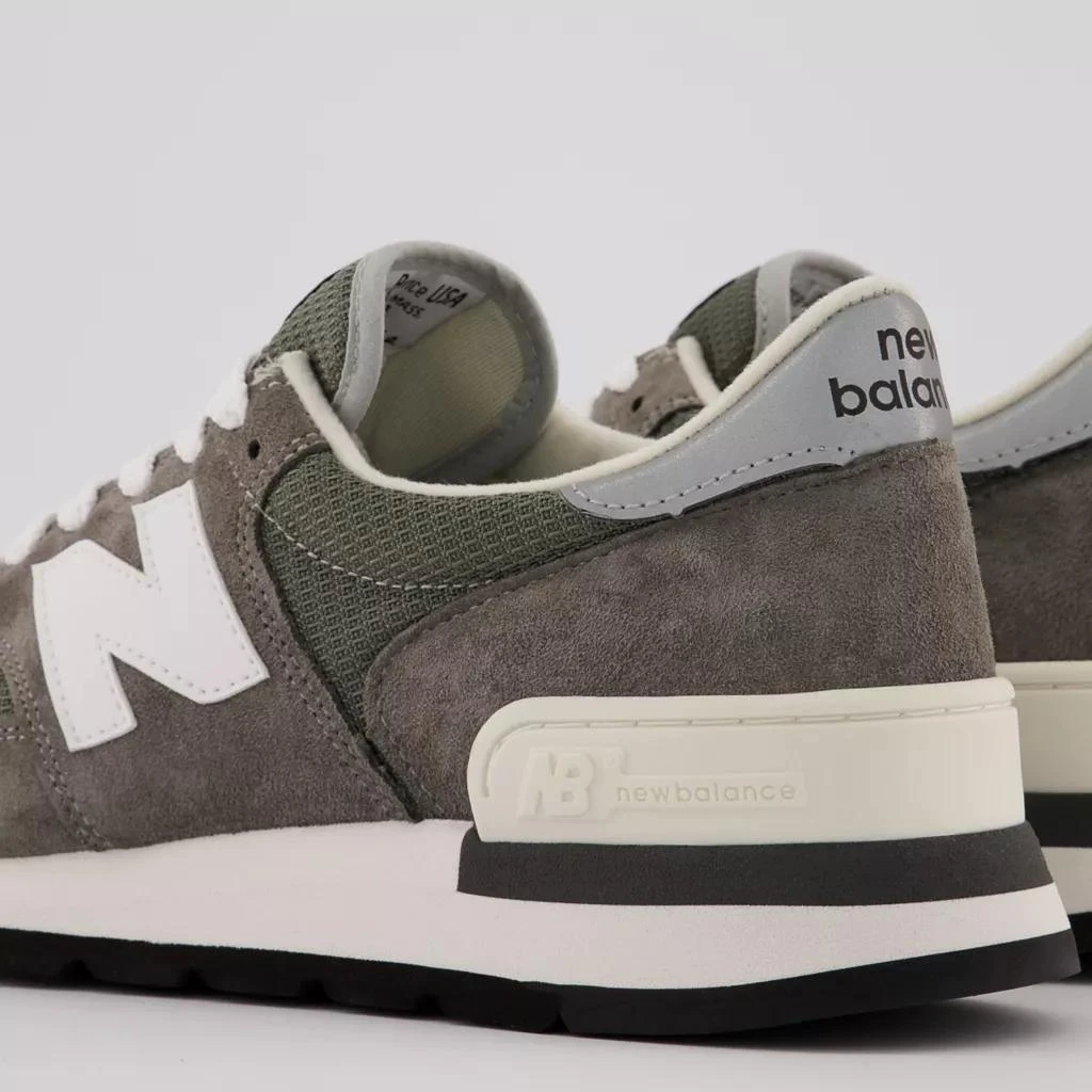New Balance MADE in USA 990v1 Core 7