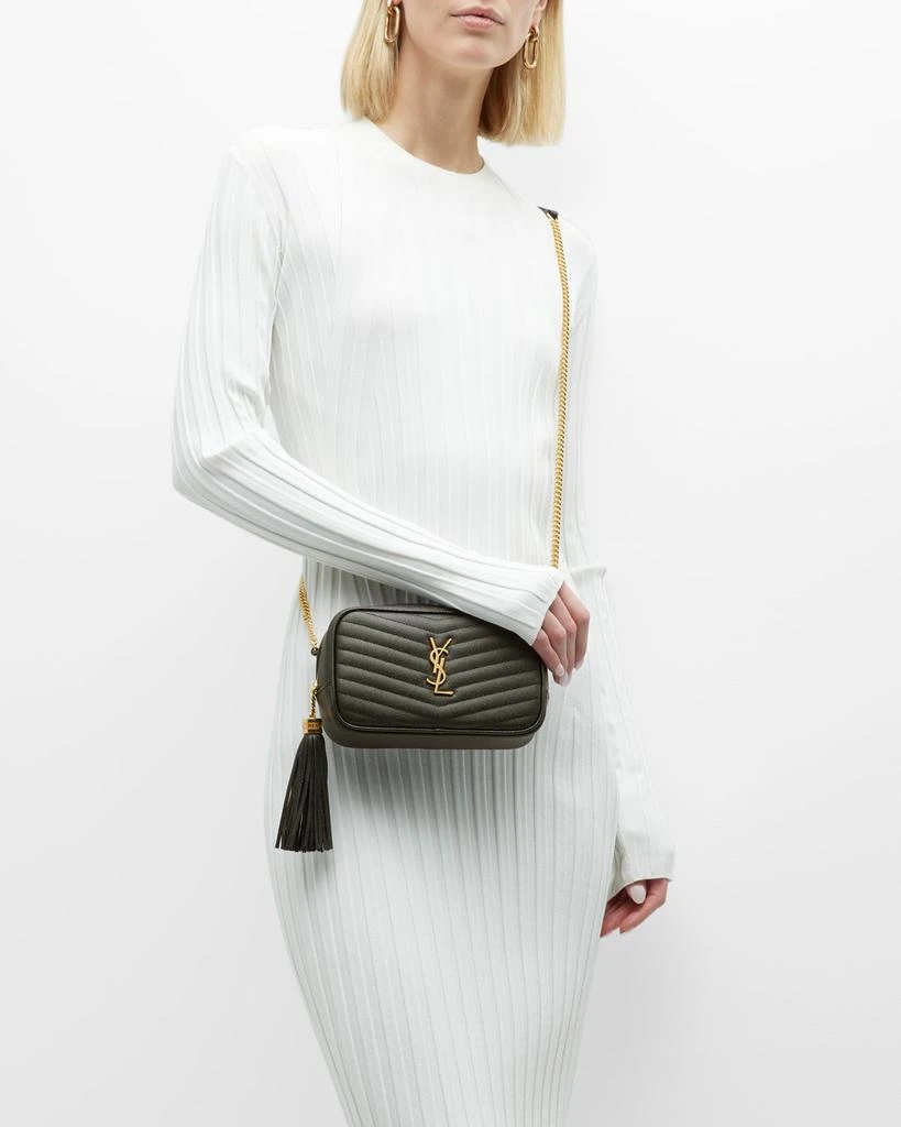 商品Yves Saint Laurent|Lou Mini Camera Bag in Grained Quilted Leather with Tassel and Gold Hardware,价格¥11992,第3张图片详细描述