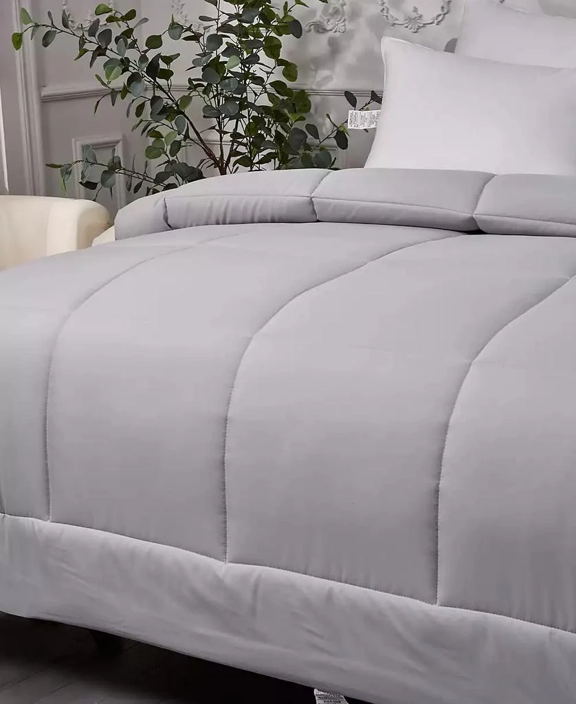 商品Royal Luxe|Reversible Down Alternative Comforter, Twin, Exclusively at Macy’s,价格¥181,第3张图片详细描述
