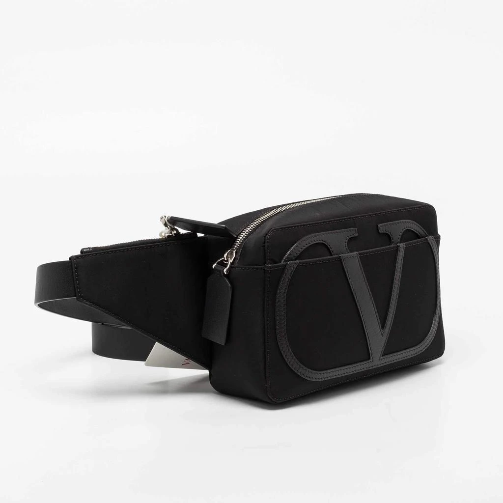 商品[二手商品] Valentino|Valentino Black Nylon and Leather VLogo Belt Bag,价格¥5236,第3张图片详细描述