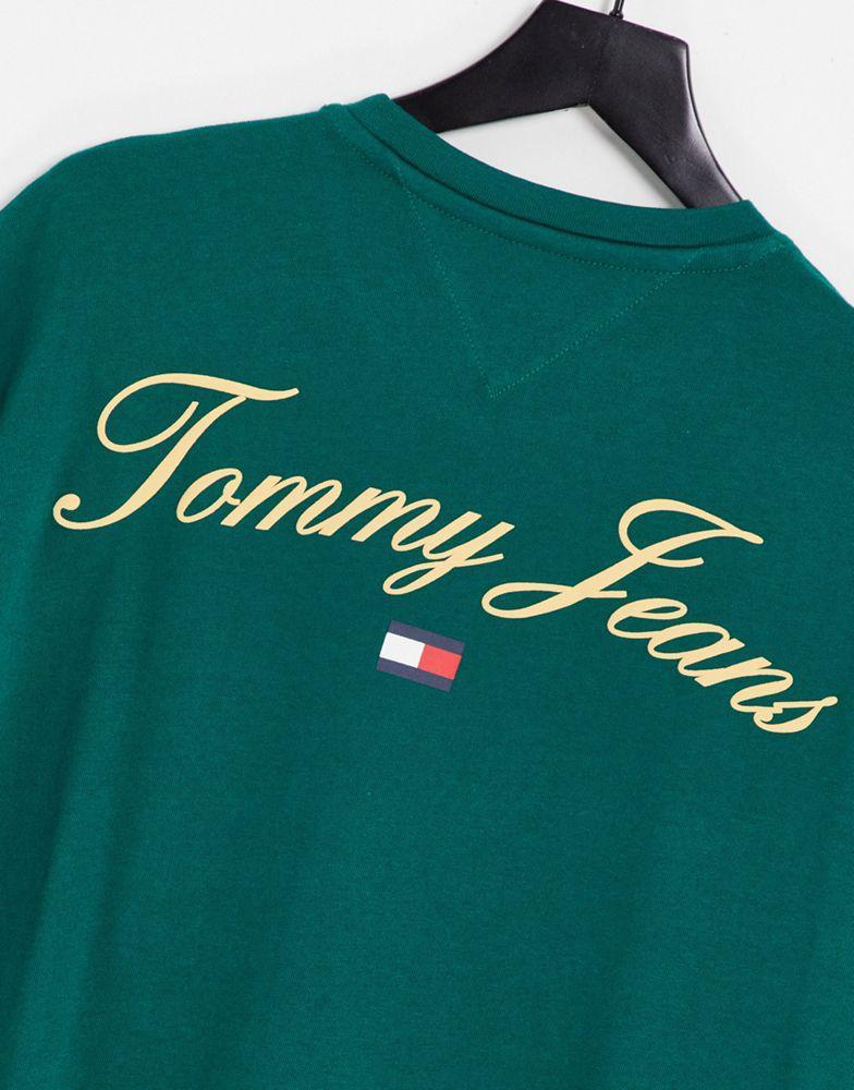 商品Tommy Jeans|Tommy Jeans skater fit modern prep back logo t-shirt in dark green,价格¥375,第5张图片详细描述