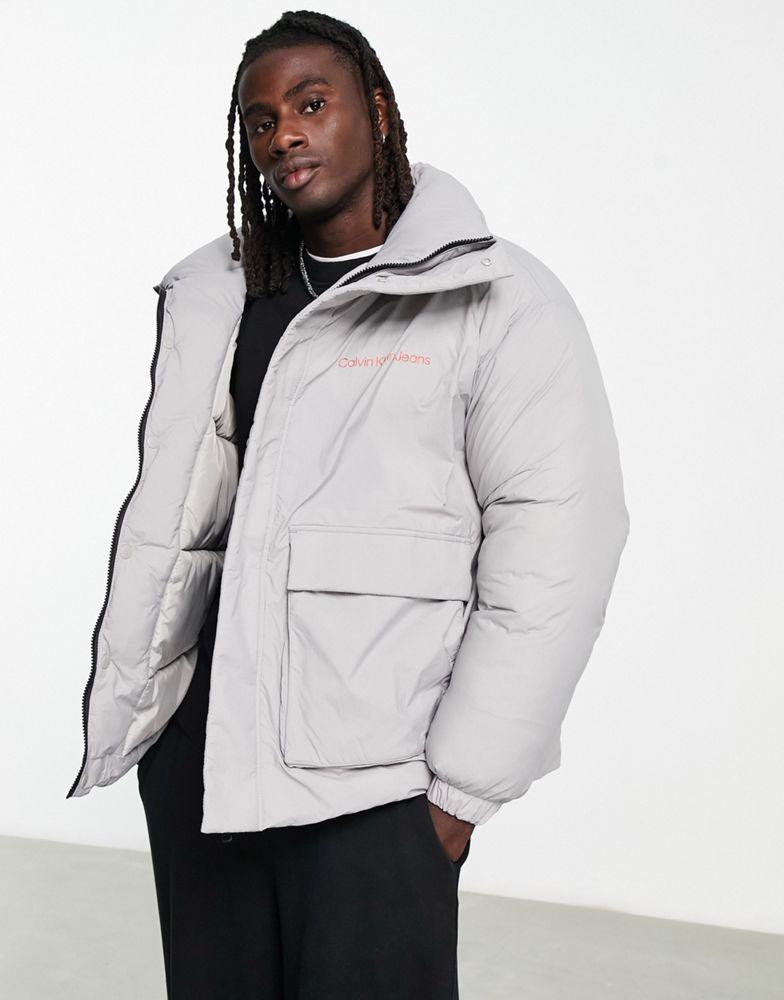 Calvin Klein Jeans oversized puffer jacket in light grey商品第2张图片规格展示