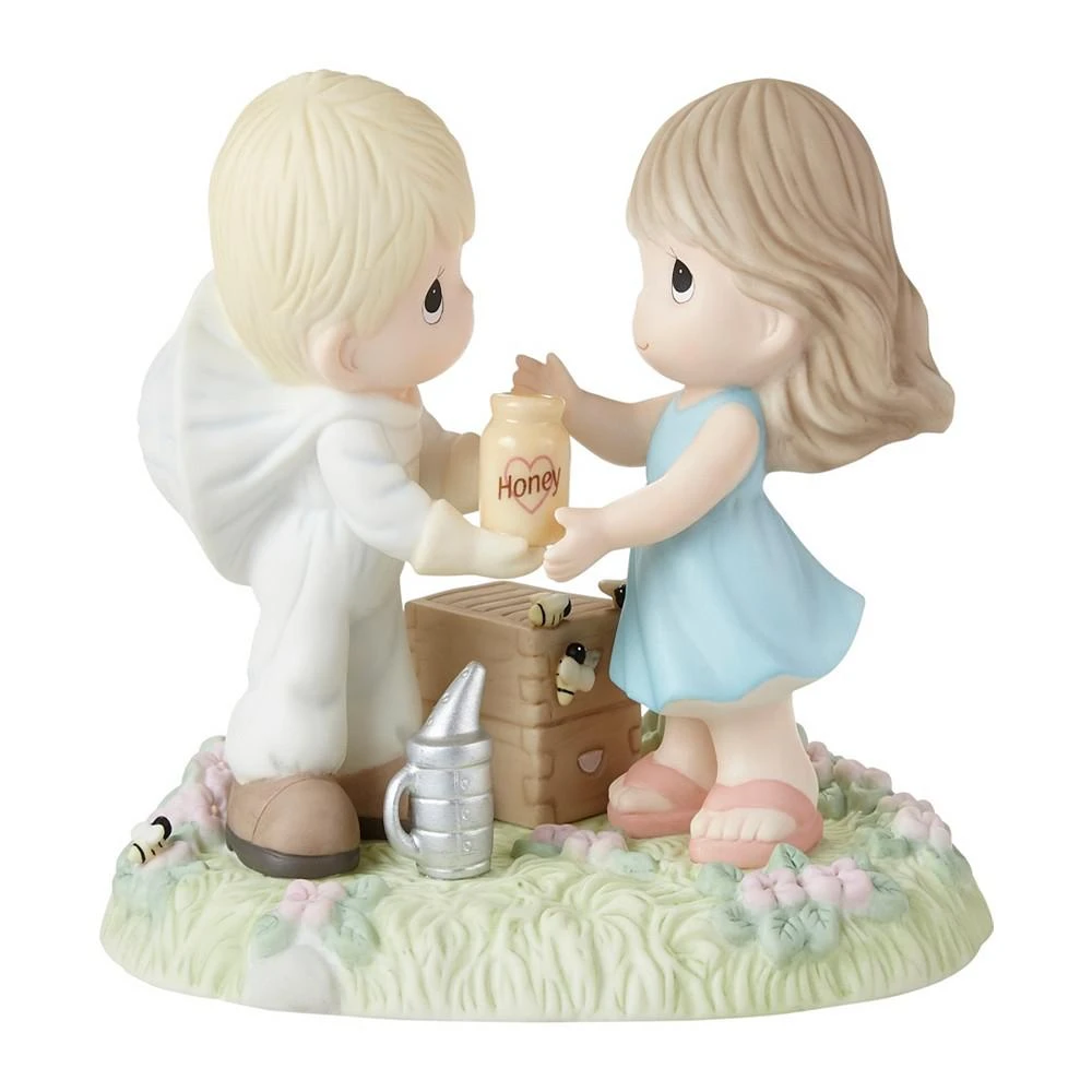 商品Precious Moments|222004 You'll Always Bee My Honey Porcelain Figurine,价格¥975,第1张图片