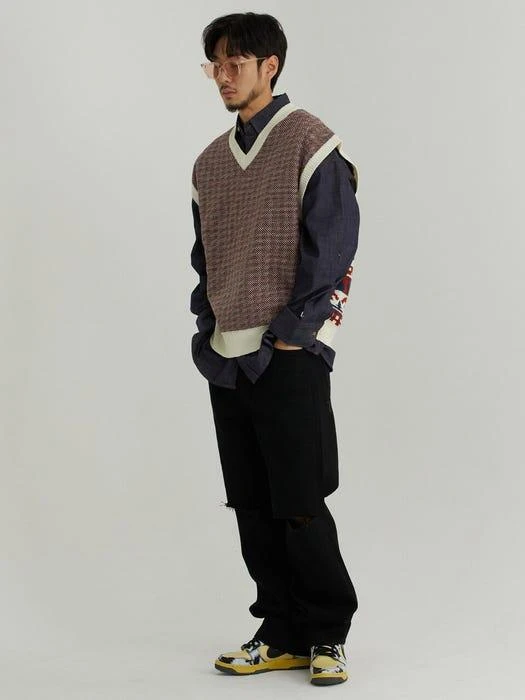 商品OTHERFITS|Over Knit Vest _ Red,价格¥561,第2张图片详细描述