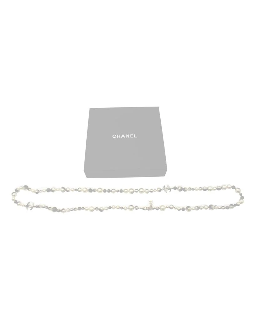 商品[二手商品] Chanel|Faux Pearl Long Necklace in White Faux Pearls,价格¥5625,第2张图片详细描述