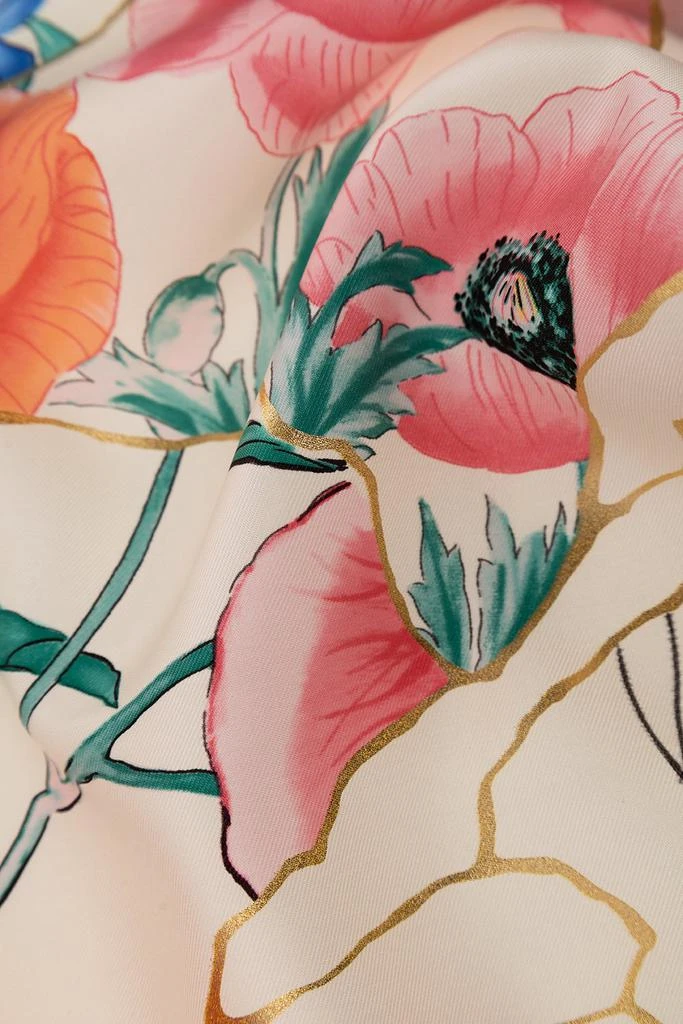 商品Salvatore Ferragamo|Salvatore Ferragamo Graphic Printed Scarf,价格¥2604,第3张图片详细描述