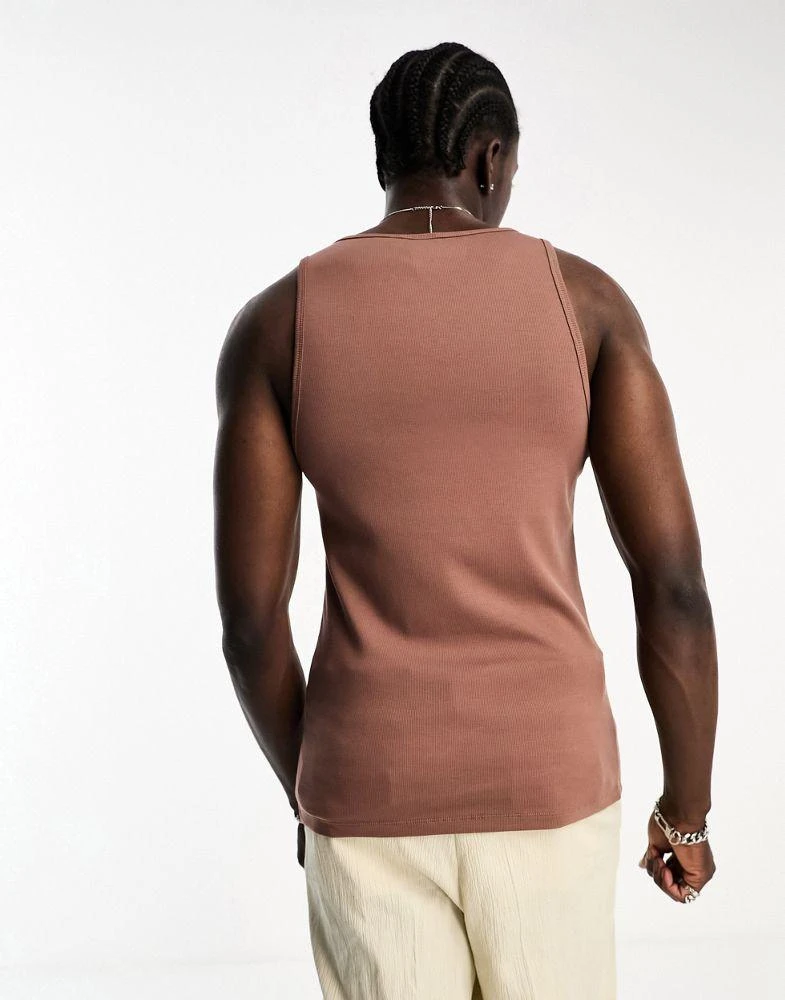 商品ASOS|ASOS DESIGN 2 pack muscle fit rib vest with crew neck in cream and brown,价格¥135,第2张图片详细描述