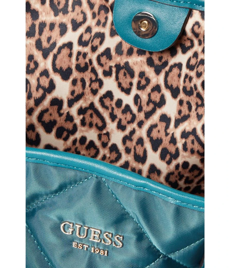 商品GUESS|Vikky Tote,价格¥689,第3张图片详细描述