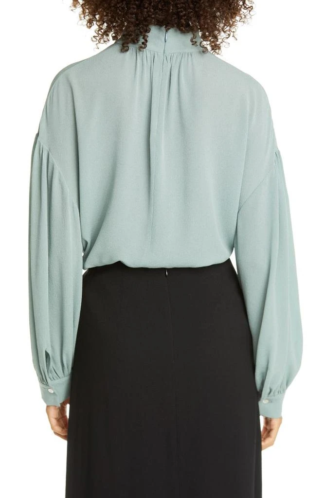 商品Vince|Shirred Mock Neck Silk Top,价格¥1313,第2张图片详细描述