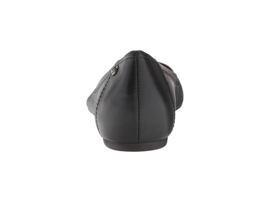 商品Coach|Chelsea平底鞋,价格¥691,第5张图片详细描述