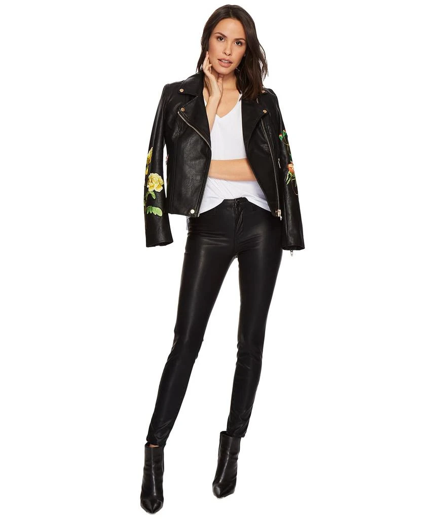 商品Blank NYC|The Bond Mid-Rise Skinny in Spoiler Alert,价格¥733,第5张图片详细描述