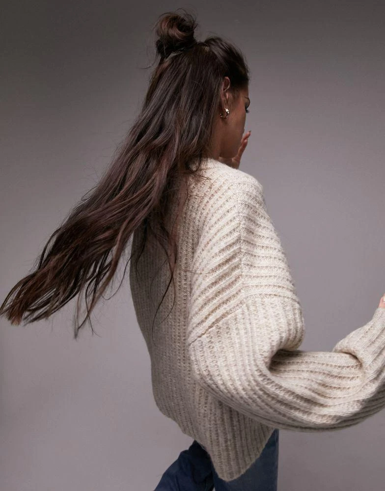 商品Topshop|Topshop knitted ribbed crew jumper in oat,价格¥341,第4张图片详细描述