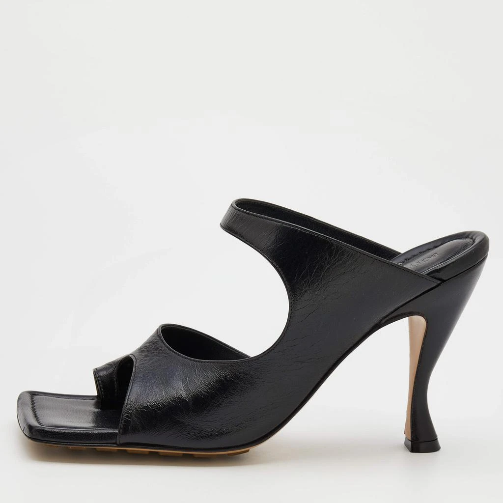商品[二手商品] Bottega Veneta|Bottega Veneta Black Leather Cutout Slide Sandals Size 40,价格¥3033,第1张图片
