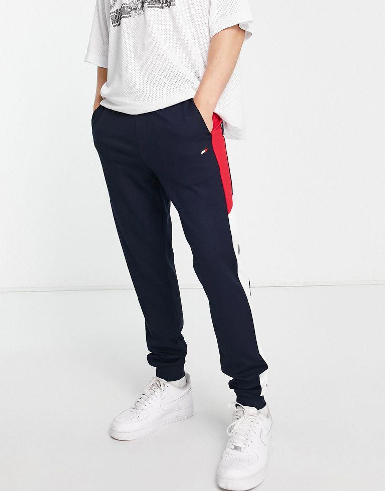 Tommy Hilfiger Performance colorblock cuffed joggers in navy商品第1张图片规格展示