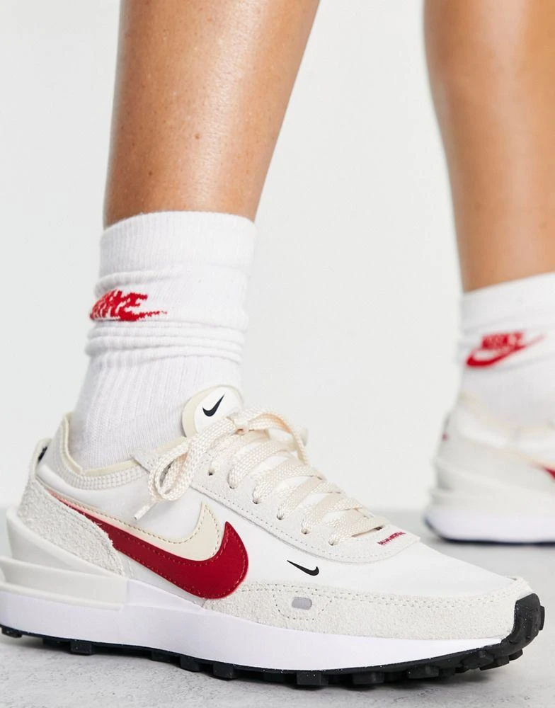 商品NIKE|Nike Waffle One SE trainers in cream and gym red.,价格¥700,第2张图片详细描述