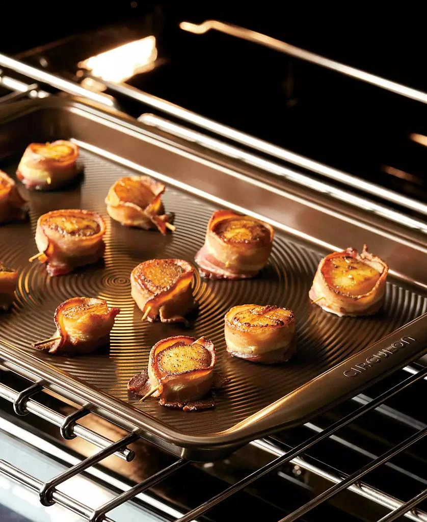 商品Circulon|Symmetry Nonstick Chocolate Brown 11" x 17" Cookie Pan,价格¥102,第3张图片详细描述
