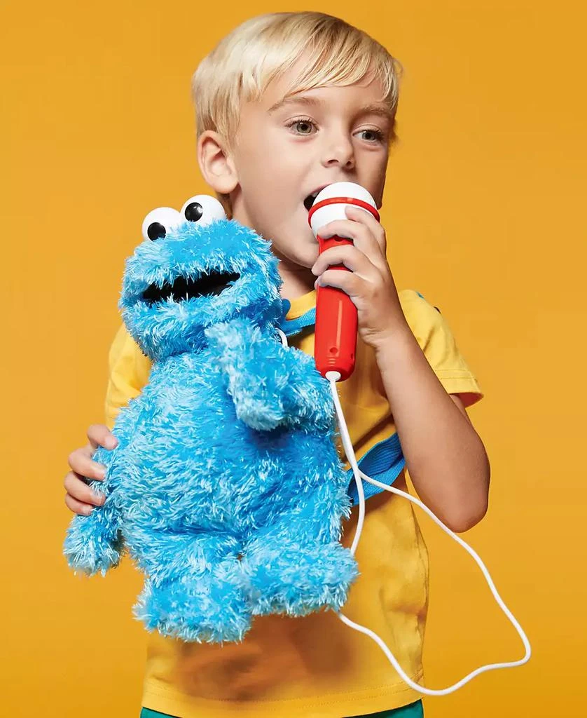 商品Singing Machine|Plush Toy Karaoke Backpack with Microphone, Speaker, Songs Sound Effects, Sesame Street Cookie Monster,价格¥306,第4张图片详细描述