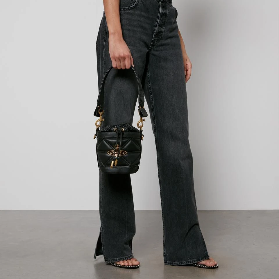 商品Vivienne Westwood|Vivienne Westwood Kitty Small Leather Bucket Bag,价格¥4635,第2张图片详细描述