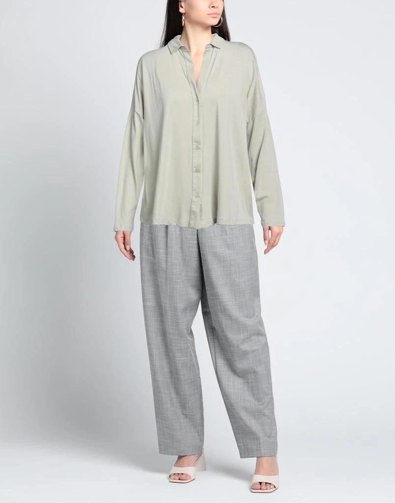 商品MAJESTIC FILATURES|Solid color shirts & blouses,价格¥517,第2张图片详细描述