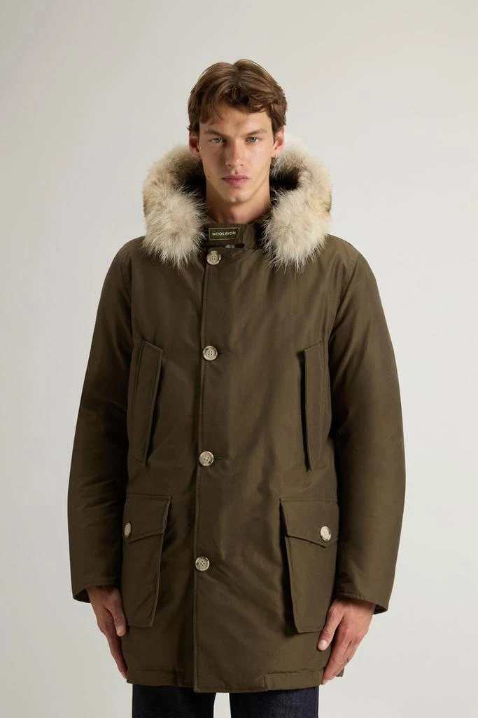 商品Woolrich|Arctic Parka in Ramar Cloth with Detachable Fur Trim - Men - Beige,价格¥5716,第1张图片