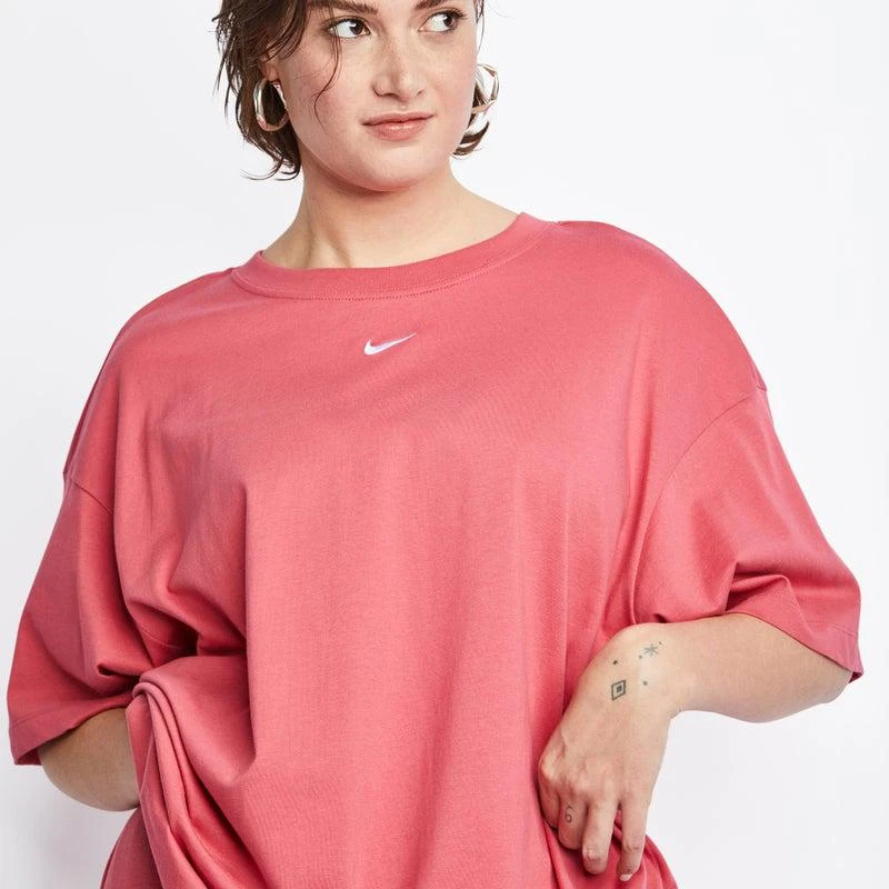 商品NIKE|Nike Essentials Plus Boyfriend - Women T-Shirts,价格¥76,第4张图片详细描述