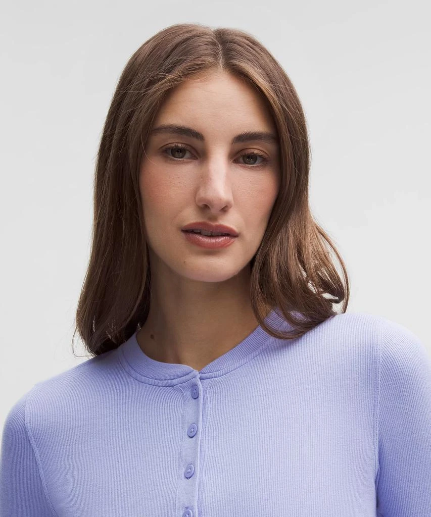 Hold Tight Long-Sleeve Henley 商品