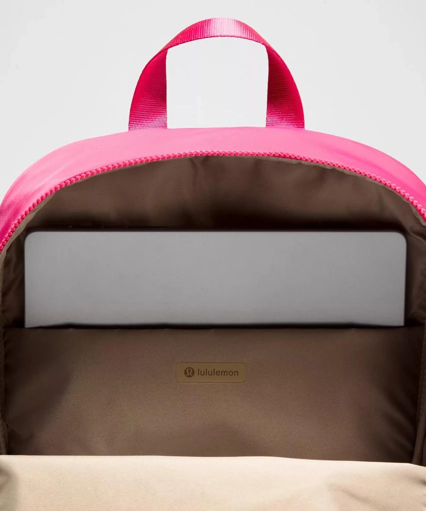 Everywhere Backpack 22L 商品