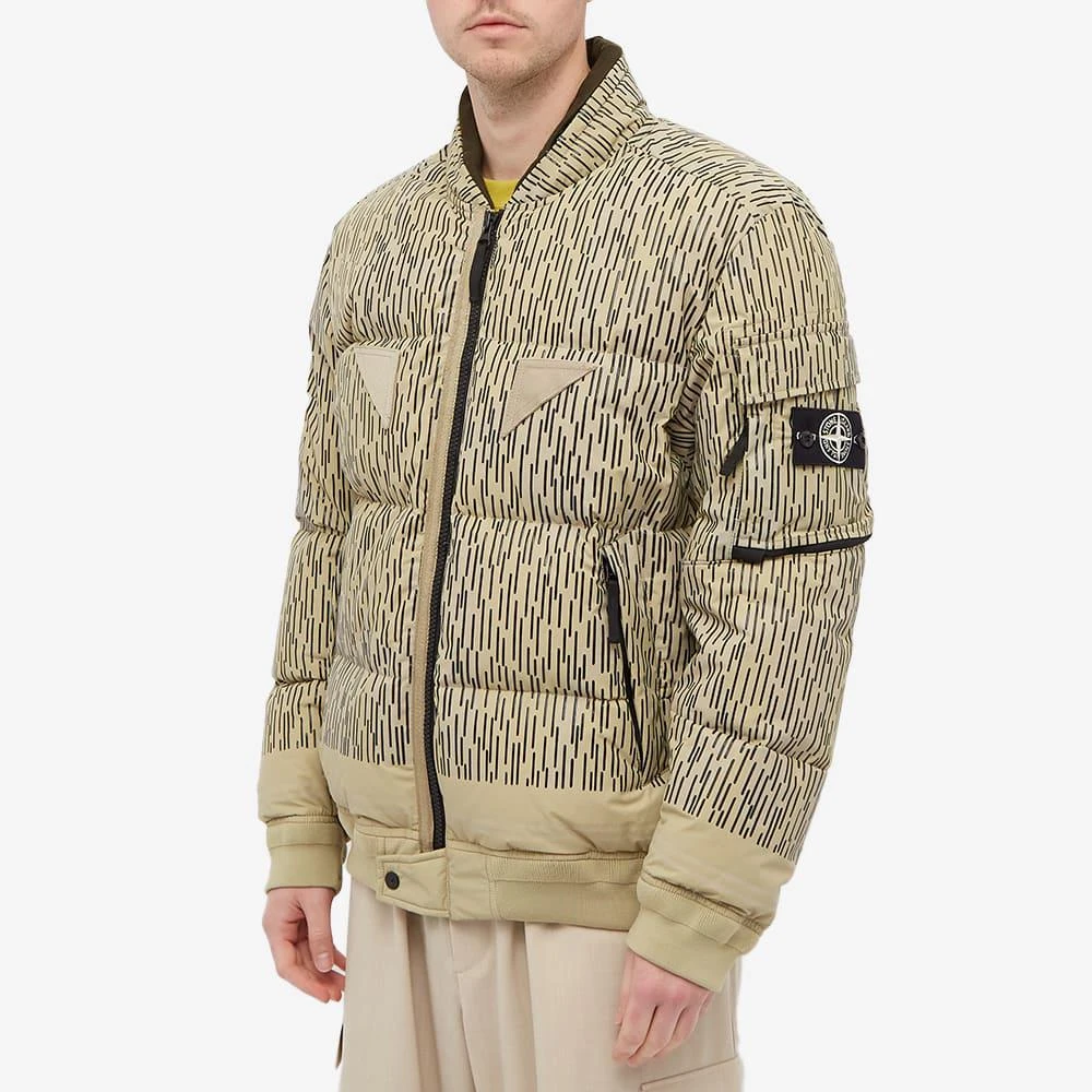 商品Stone Island|Stone Island Reflective Rain Camo Down Bomber Jacket,价格¥7480,第5张图片详细描述