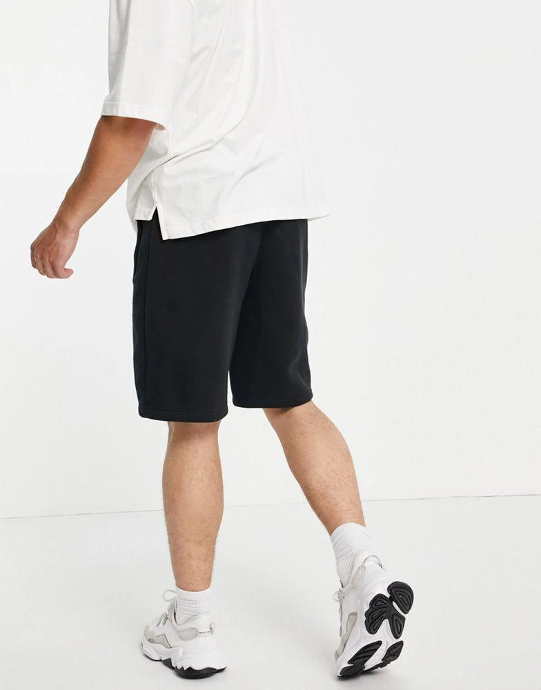 商品Adidas|adidas Originals essentials shorts with small logo in black,价格¥348,第3张图片详细描述