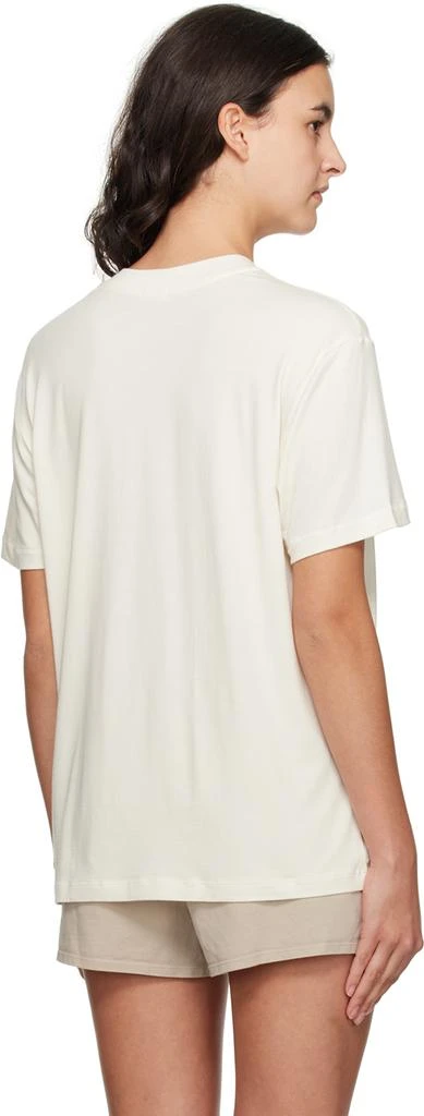 商品SKIMS|Off-White Boyfriend T-Shirt,价格¥349,第3张图片详细描述