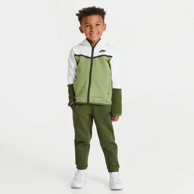 商品NIKE|Kids' Toddler Nike Tech Fleece Full-Zip Hoodie and Joggers Set,价格¥714,第1张图片